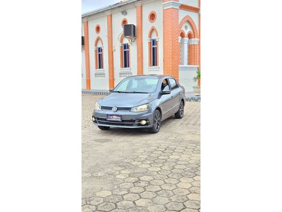 VOLKSWAGEN VOYAGE 1.6 MSI TOTALFLEX HIGHLINE 4P MANUAL VOLKSWAGEN VOYAGE 1.6 MSI TOTALFLEX HIGHLINE 4P MANUAL